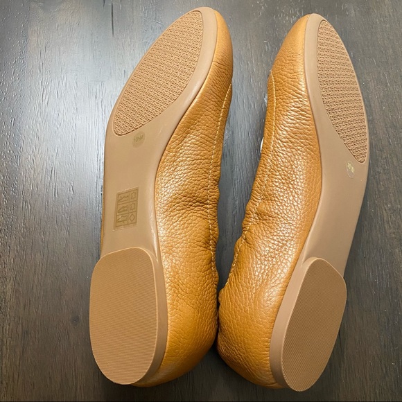 TORY BURCH MELINDA BALLET TUMBLED LEATHER FLATS - Picture 10 of 10